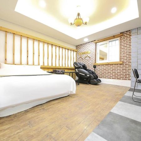 Cheonan Business Hotel Exterior photo